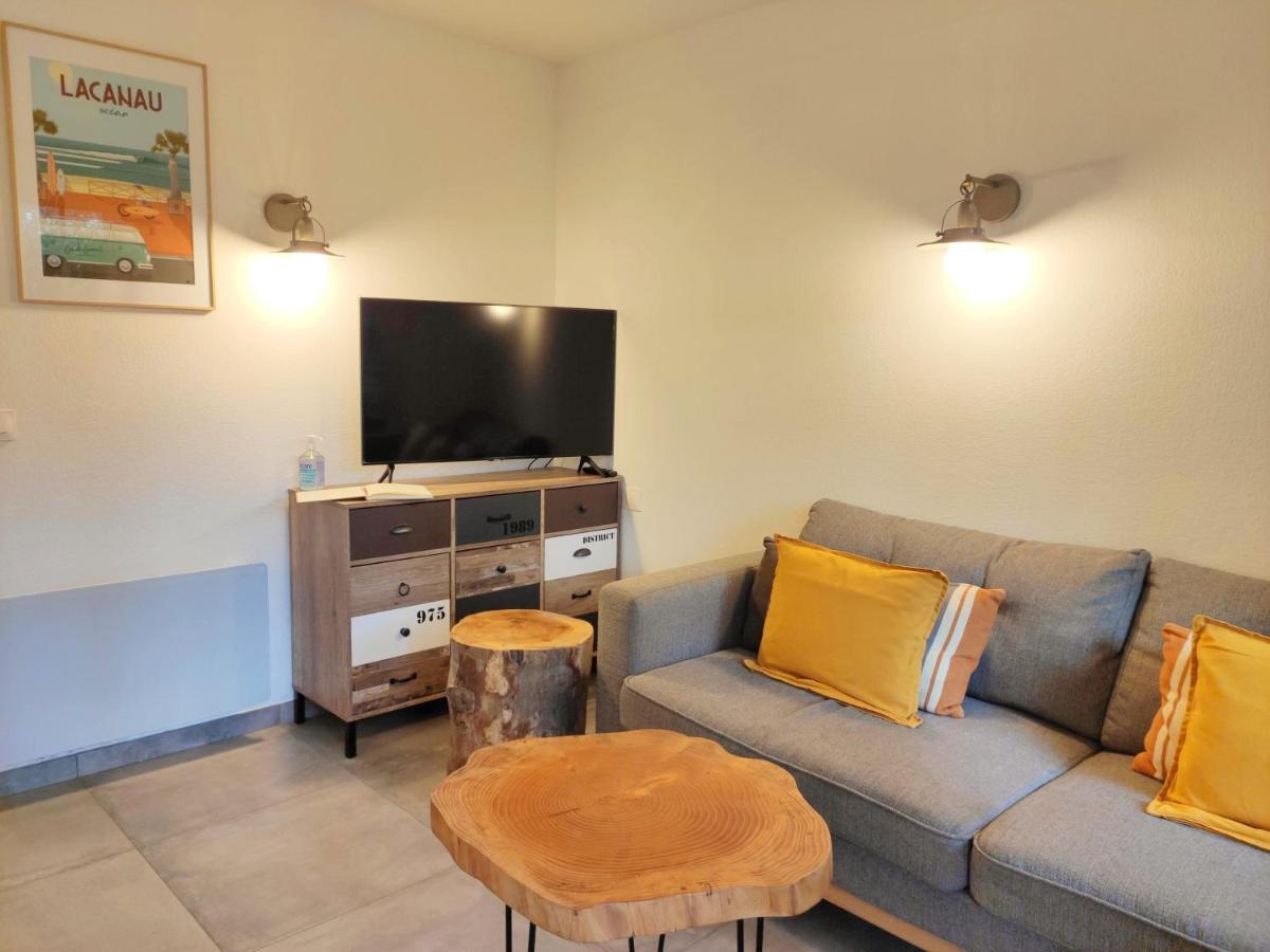 Holiday home Un Nid Dans La Pinede Lacanau